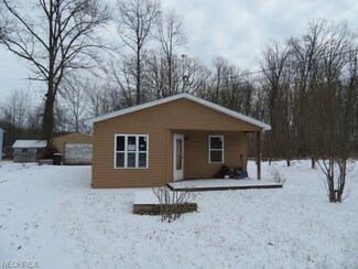 3700 Woodside Dr NW, Warren, OH 44483