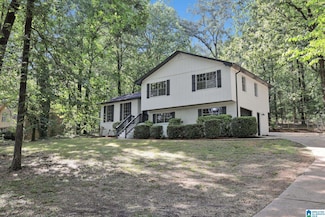 3016 Virginia Dr, Bessemer, AL 35023