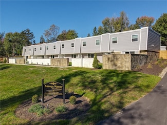 2207-2217 Aurora Dr, Pittsburgh, PA 15237