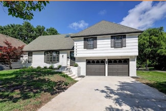 10409 Russell St, Overland Park, KS 66212