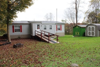 34475 Athens Rd, Centerville, PA 16404