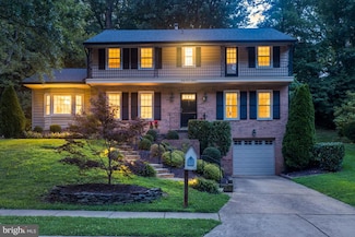 4716 Briar Patch Ln, Fairfax, VA 22032