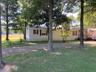 4528 State Route U, Pomona, MO 65789