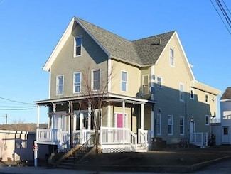 70 Central St Unit 2F, Southbridge, MA 01550