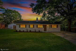 208 Crestview Dr, Minden, LA 71055