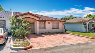 17372 NW 76th Ct, Hialeah, FL 33015