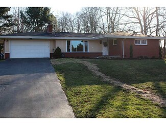 79 Wansack Rd, West Middlesex, PA 16159