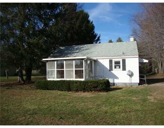 67916 Lake Trail, Lakeville, IN 46536