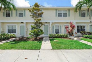 5660 NW 98th Way, Coral Springs, FL 33076