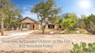 822 Mountain Valley Dr, Sabinal, TX 78881