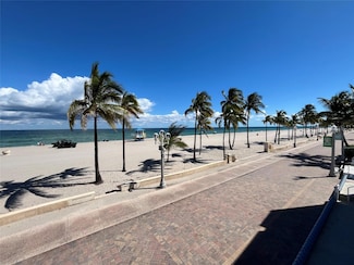 310 S Broadwalk Unit B3, Hollywood, FL 33019