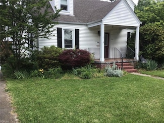 1360 Fishermans Rd, Norfolk, VA 23503