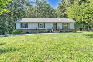 417 Parkview Dr, Blue Ridge, VA 24064