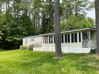 2196 Sanford Rd Unit 40, Wells, ME 04090