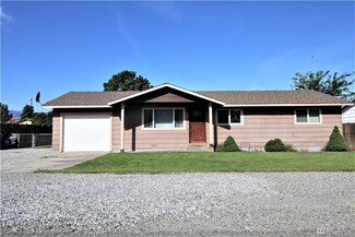 13 Jefferson Ave, Rock Island, WA 98850