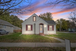 1117 Frank Ave, Albert Lea, MN 56007