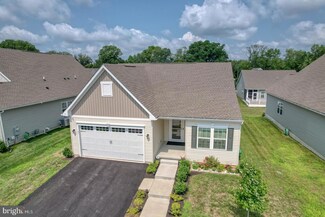 51 Pegasus Ln, Smyrna, DE 19977