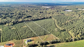 695 Young Rd, Clinton, SC 29325