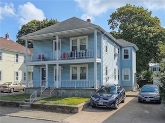 139 Tweed St, Pawtucket, RI 02861
