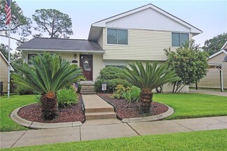 705 Mary Ln, River Ridge, LA 70123