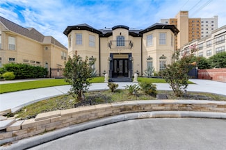 5302 Val Verde St, Houston, TX 77056