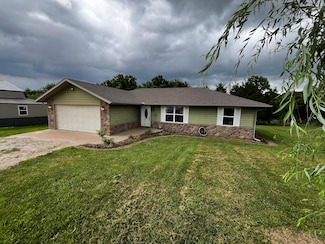 19353 Farm Road 1120, Cassville, MO 65625