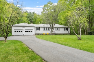 81 Number 6 Schoolhouse Rd, Charlton, MA 01507