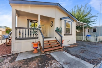 559 Ozark Cir, Sacramento, CA 95834