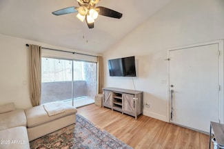 623 W Guadalupe Rd Unit 213, Mesa, AZ 85210