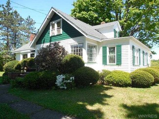 2112 New Jerusalem Rd, Eden, NY 14057