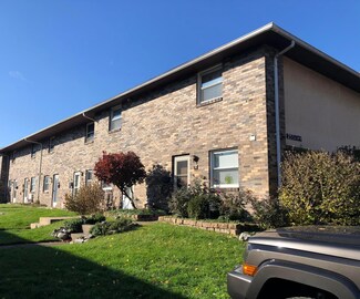 2331 Woodbrook Cir N Unit B, Columbus, OH 43223