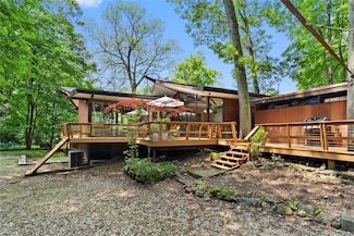 35 Western Dr, Ardsley, NY 10502