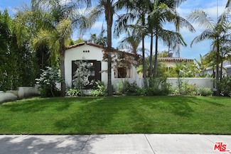 10344 Woodbridge St, Toluca Lake, CA 91602