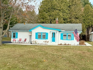 308 W Main St, Harrisville, MI 48740