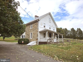 683 N Manor Rd, Elverson, PA 19520