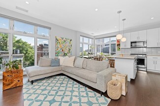 197 Washington St Unit 410, Somerville, MA 02143