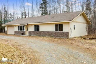 11542 W Woody Lake Dr, Big Lake, AK 99623