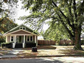634 Dexter St, Clay Center, KS 67432