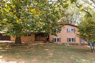 101 11th Ave SE, Gravette, AR 72736