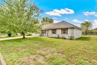 1205 S Kristopher Ave, Republic, MO 65738