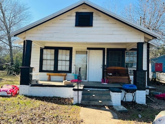 515 Artesian St, Texarkana, AR 71854
