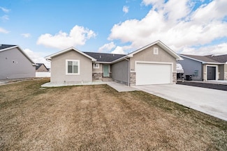 411 Rock Hill Ln, Idaho Falls, ID 83401