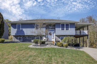 825 Edgehill Dr, Logan, OH 43138