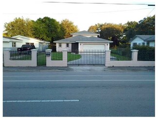 17635 NW 22nd Ave, Miami Gardens, FL 33056