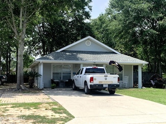 15608 Anderson Dr, Biloxi, MS 39532