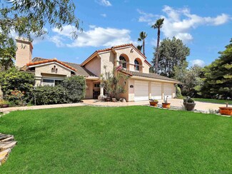 3191 Wheeling Ln, Bonita, CA 91902