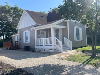 722 W Monroe St, Mexico, MO 65265