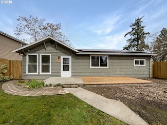 6923 SE Nehalem St, Portland, OR 97206