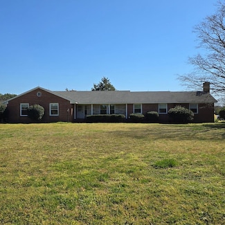 29093 Arlington Rd, Cape Charles, VA 23310