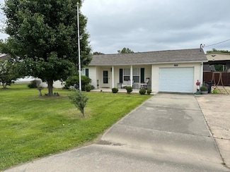 1305 Riley Ln, Dexter, MO 63841